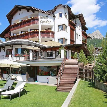 Hotel Condor Selva di Val Gardena Exteriör bild