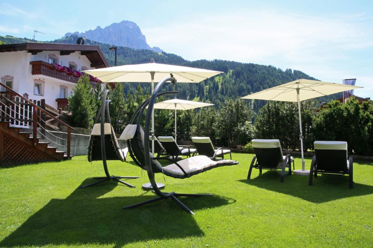 Hotel Condor Selva di Val Gardena Exteriör bild